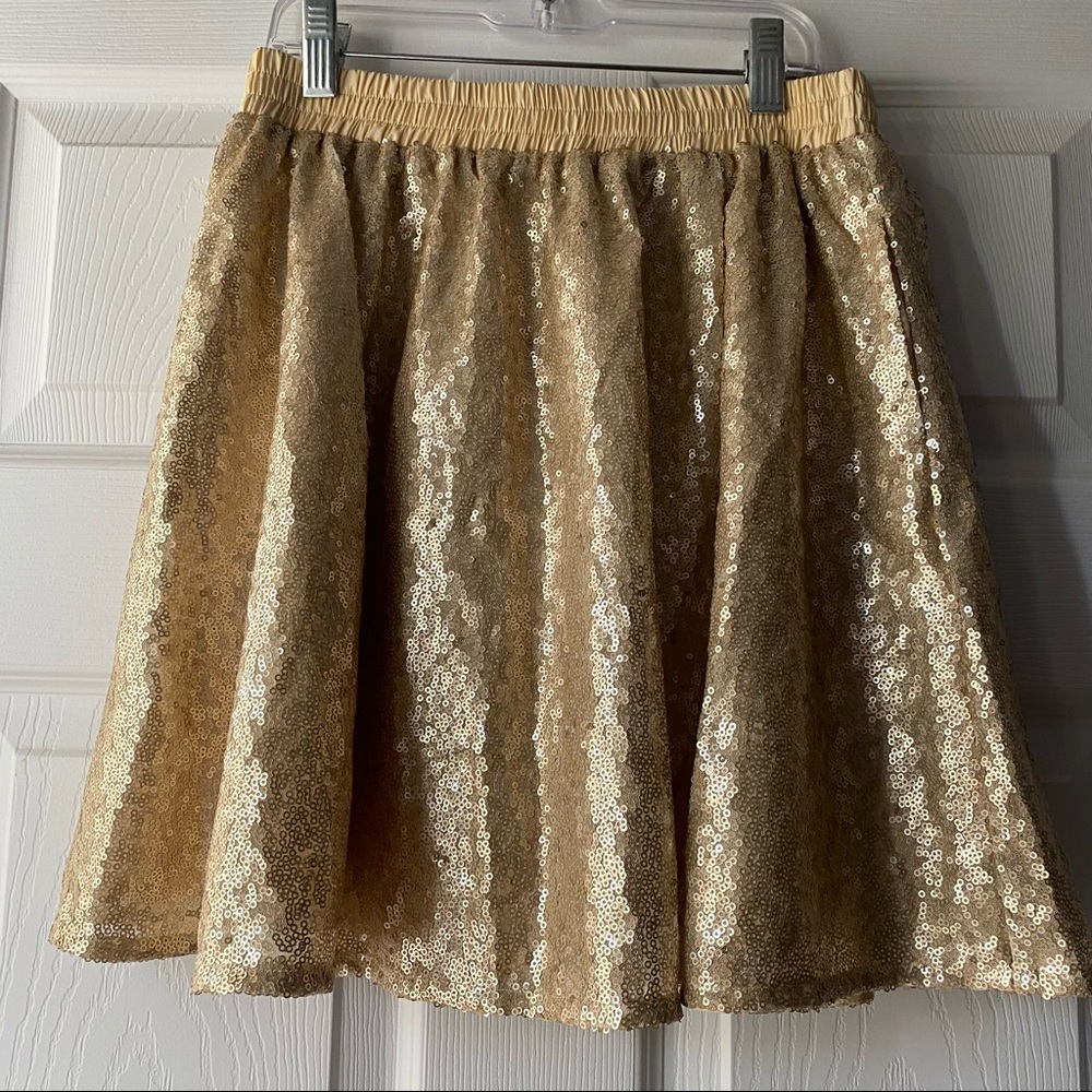 How to Kiss a Frog gold sequin Skirt 16 NWOT